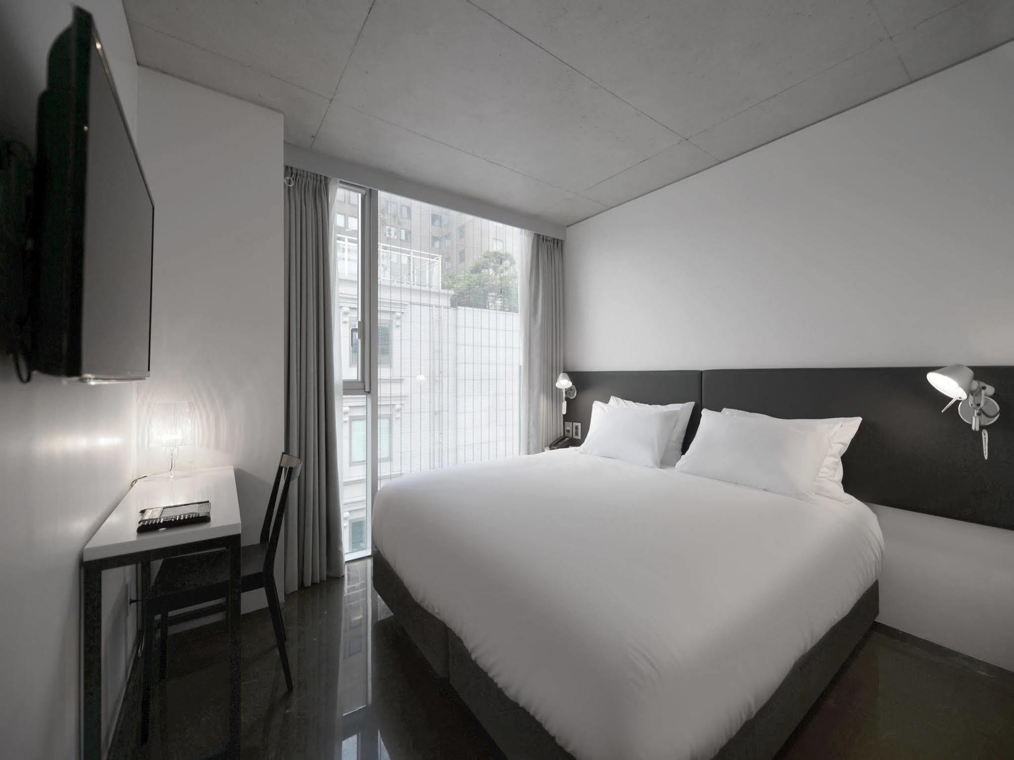 Creto Hotel Myeongdong Сеул Екстериор снимка