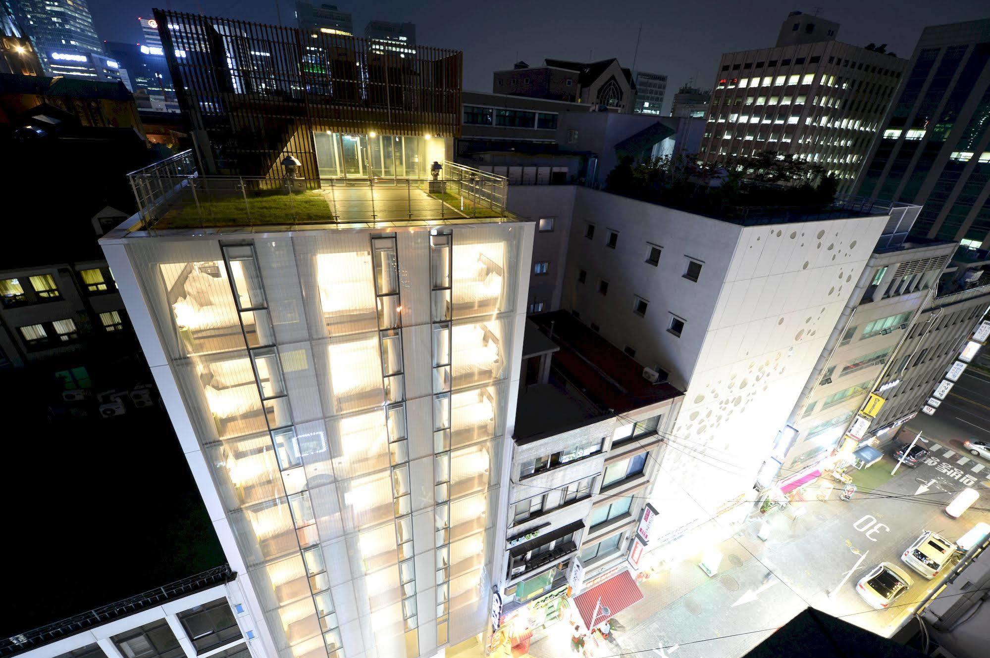 Creto Hotel Myeongdong Сеул Екстериор снимка