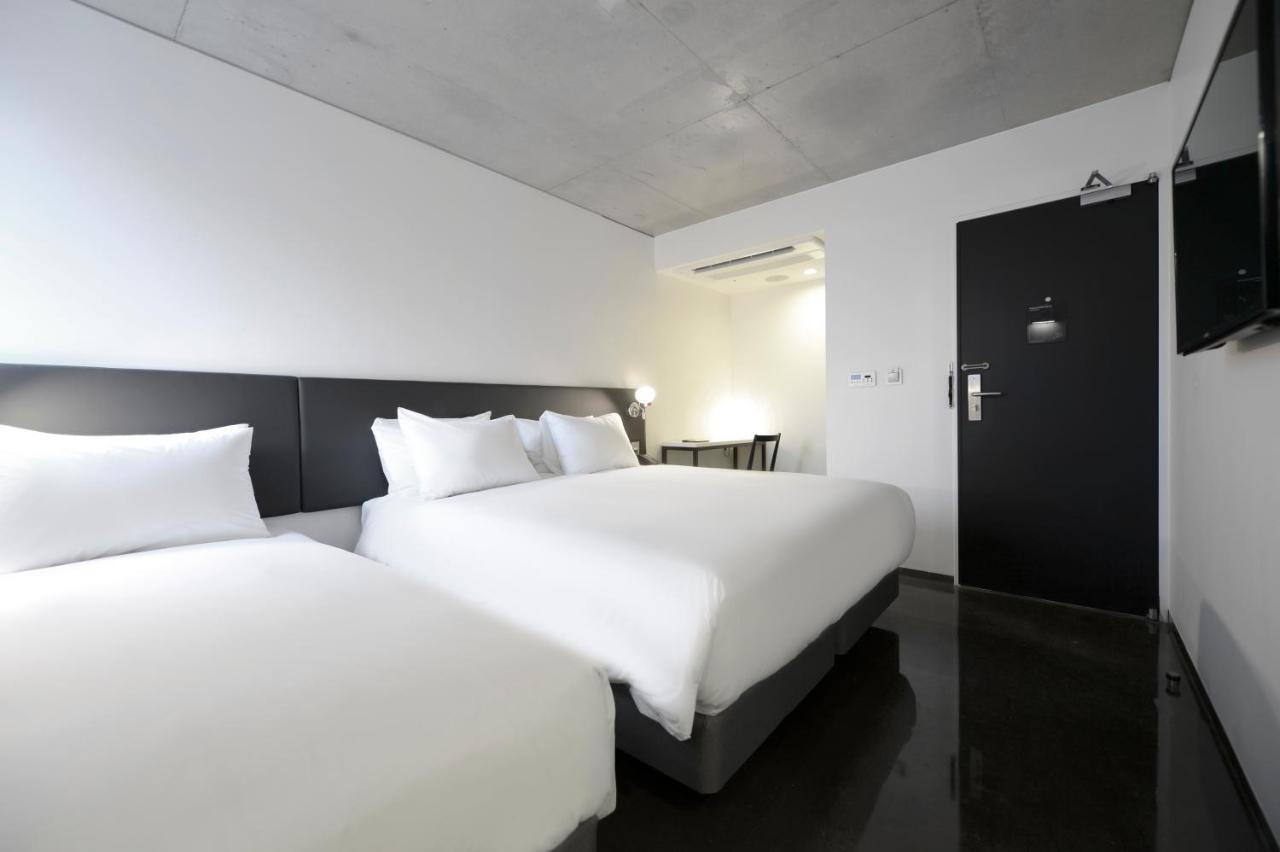 Creto Hotel Myeongdong Сеул Екстериор снимка